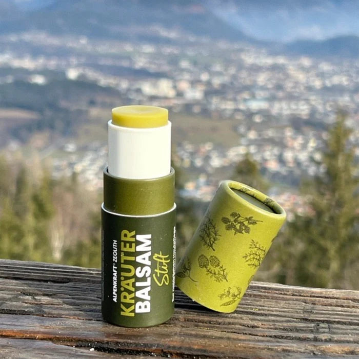 Baume aux herbes de zéolite paquet boîte et stylo